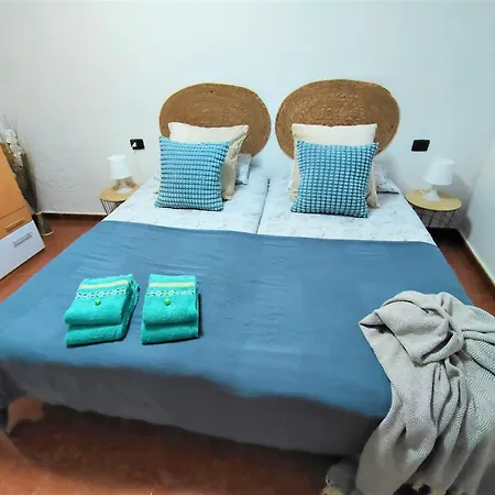 Rincon De Joel Con Bano Privado بيت ضيافة 3*